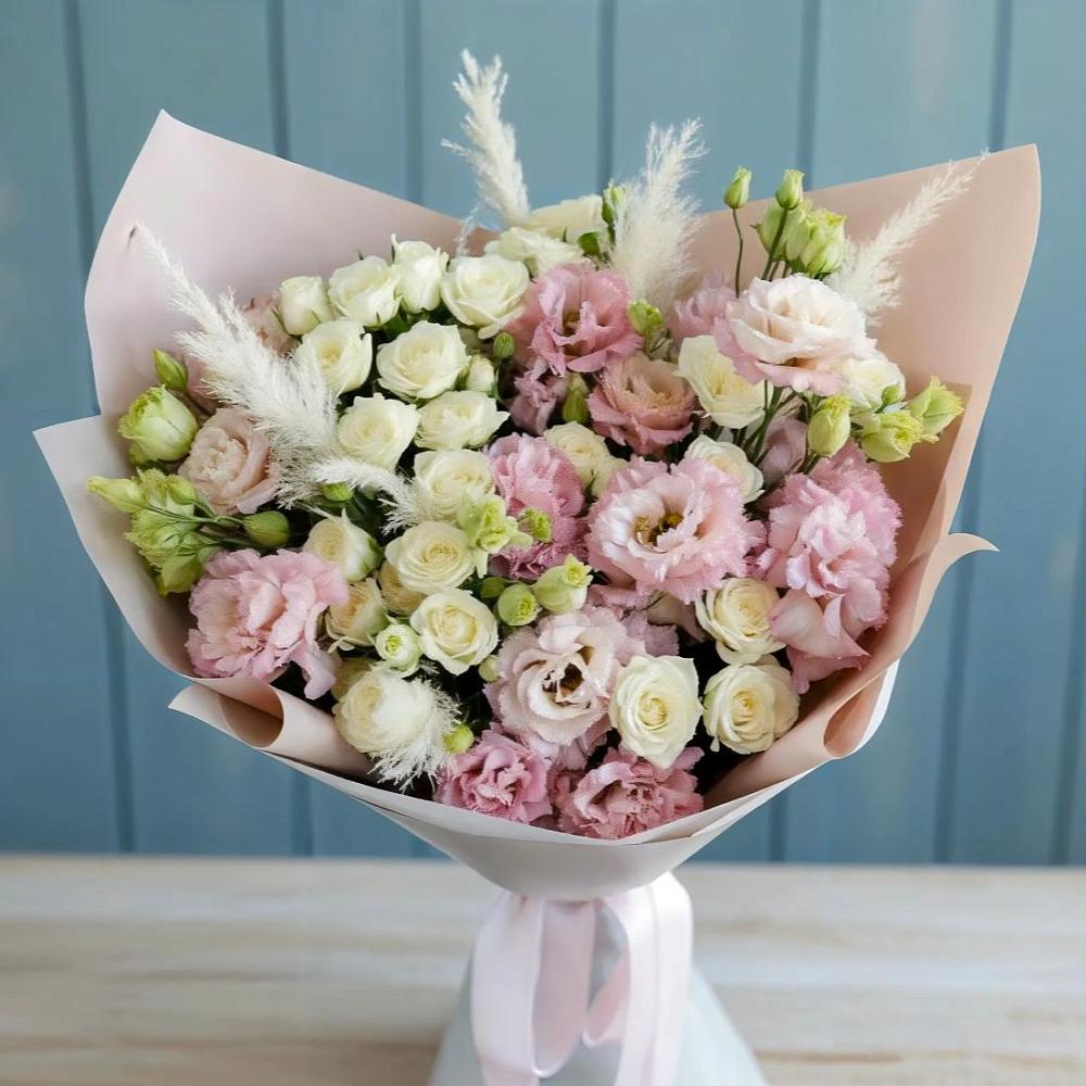 Букет цветов из: Альстромерии и Розы в Пестово