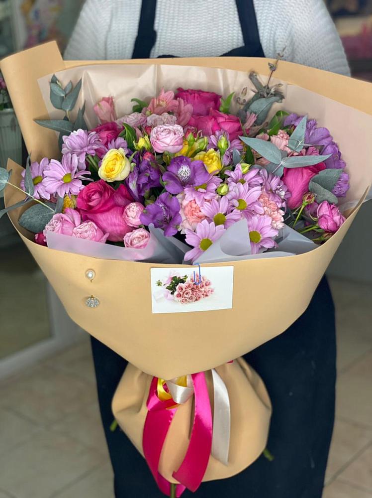 Букет цветов из: Хризантемы, Гвоздики и Альстромерии в Пестово