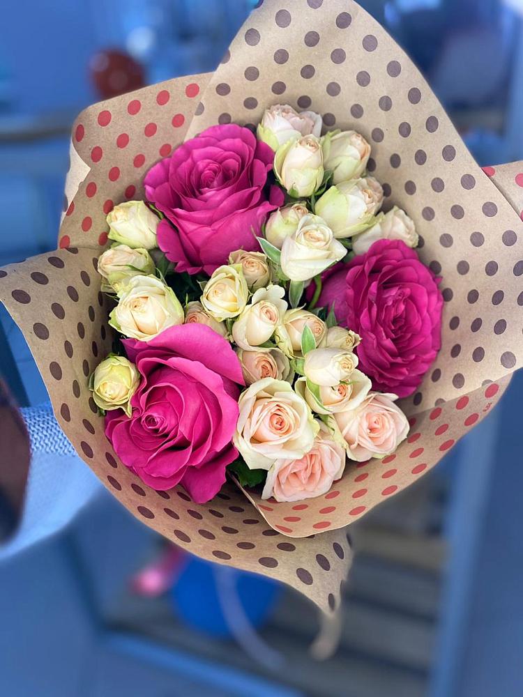 Букет цветов из: Розы в Пестово