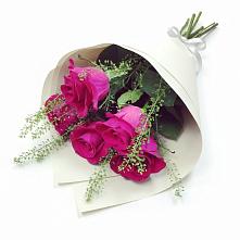 Букет цветов из:  Розы в Пестово
