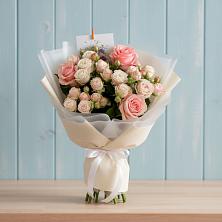 Букет цветов из:  Розы в Пестово